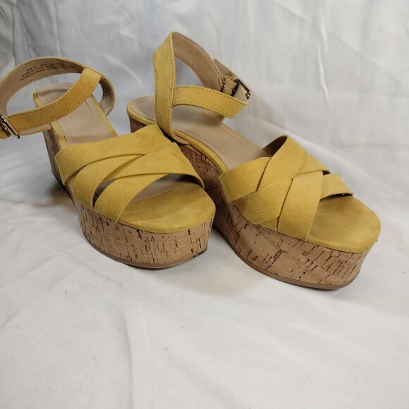 H&M Yellow Platform wedge sandals - Picture 6 of 8